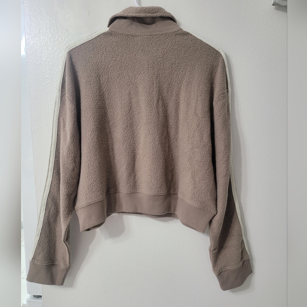 Victorias Secret PINK Fleece Varsity Cropped Sweatshirt Sz L Brown Sherpa Henley - Picture 6 of 9